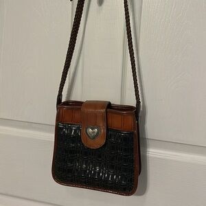 Elegant Two-Tone Crossbody Bag with Heart Charm